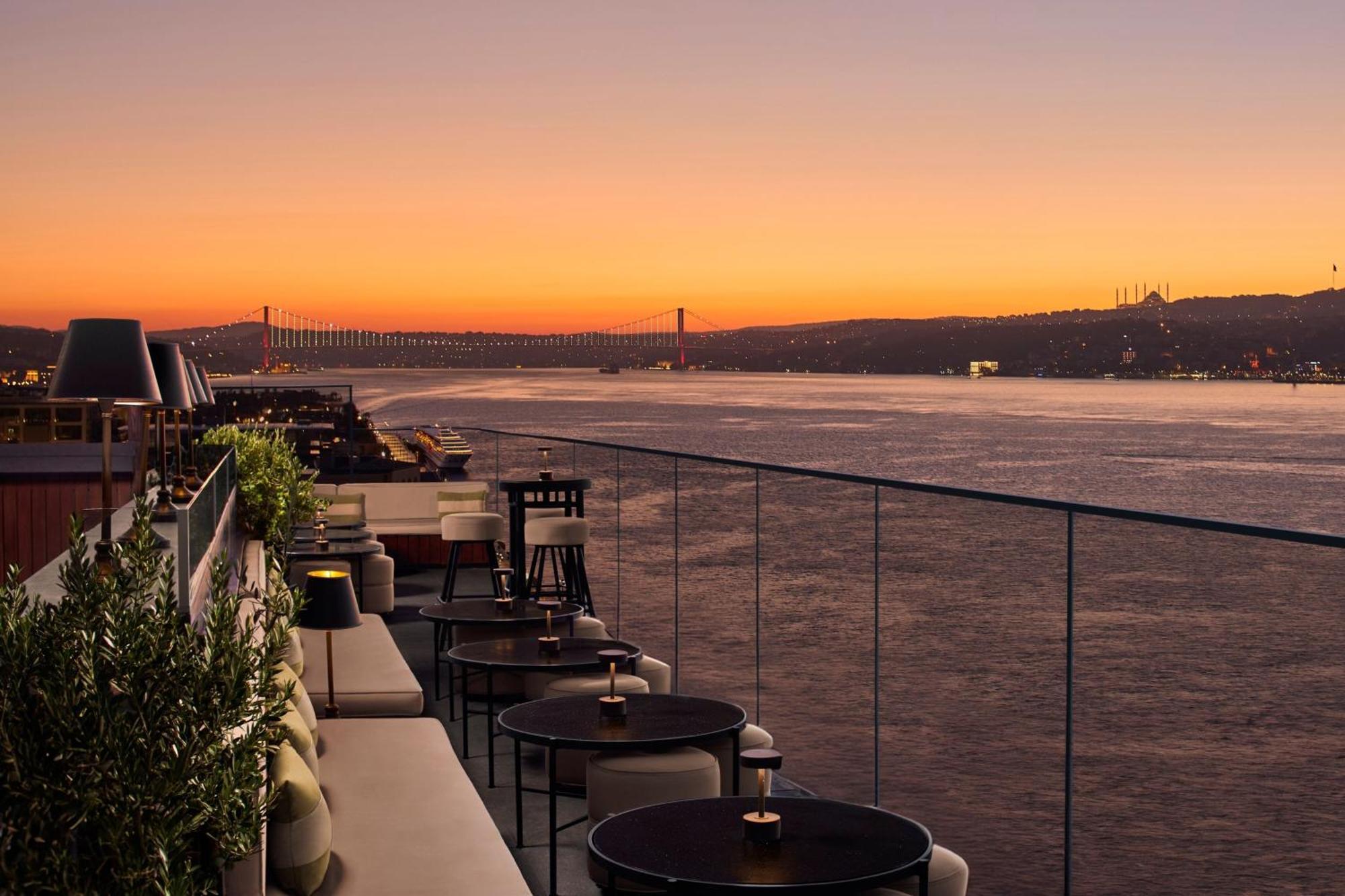 Jw Marriott Istanbul Bosphorus Hotel Exterior photo